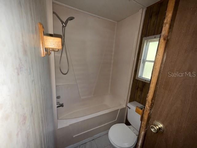 For Sale: $114,000 (3 beds, 2 baths, 1328 Square Feet)