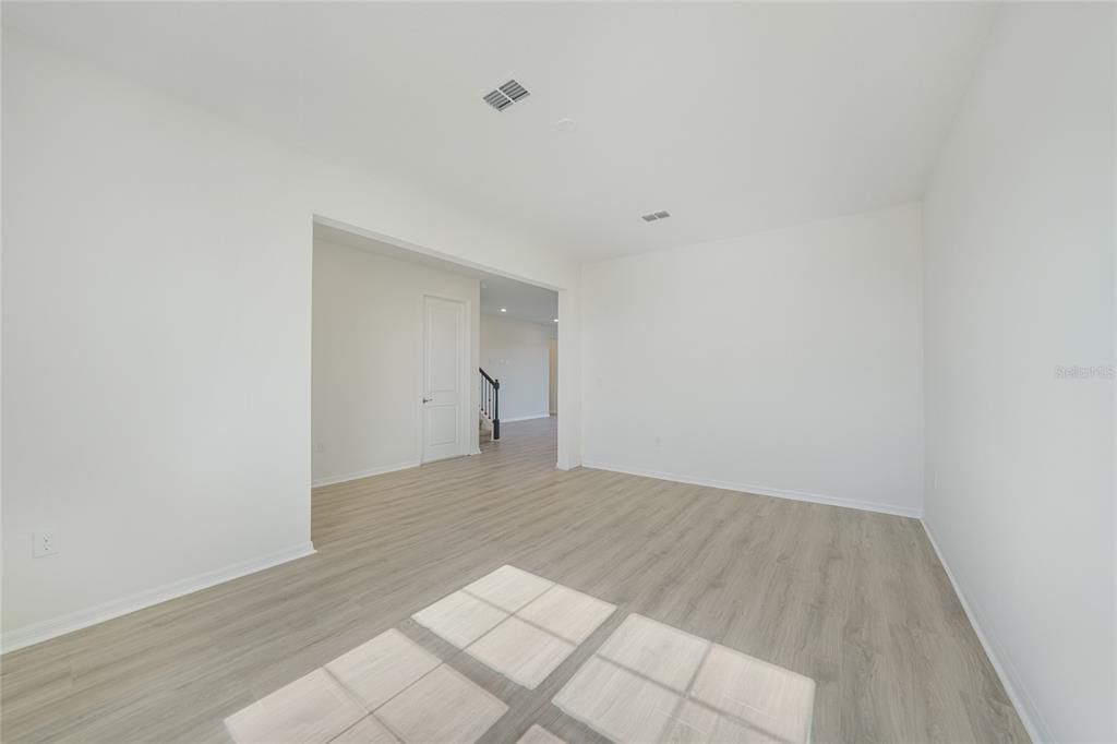 На продажу: $471,905 (4 спален, 3 ванн, 2519 Квадратных фут)