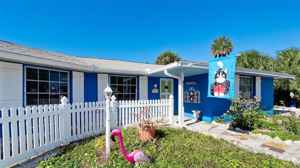 На продажу: $4,500,000 (2 спален, 2 ванн, 1680 Квадратных фут)