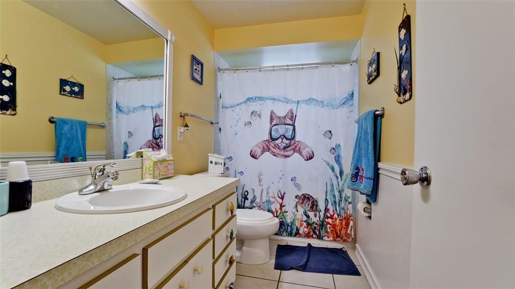 На продажу: $4,500,000 (2 спален, 2 ванн, 1680 Квадратных фут)