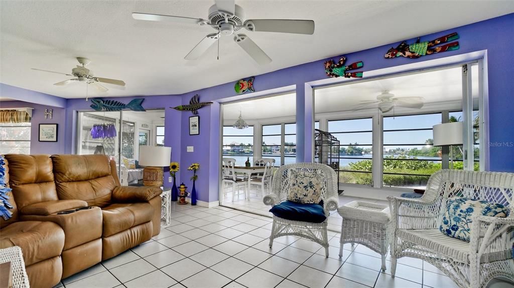 На продажу: $4,500,000 (2 спален, 2 ванн, 1680 Квадратных фут)