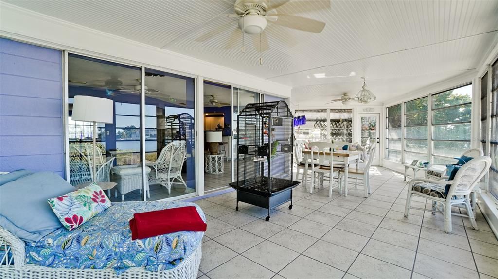 На продажу: $4,500,000 (2 спален, 2 ванн, 1680 Квадратных фут)