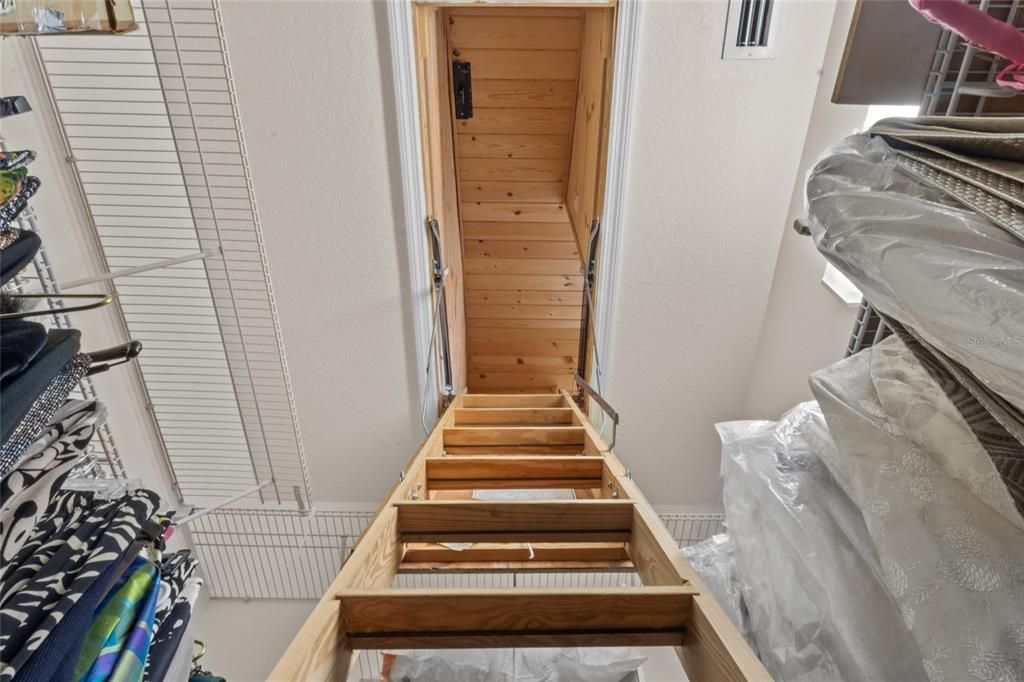 待售: $455,000 (3 贝兹, 2 浴室, 2142 平方英尺)