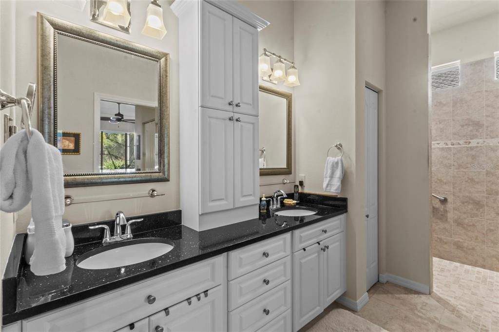 待售: $455,000 (3 贝兹, 2 浴室, 2142 平方英尺)