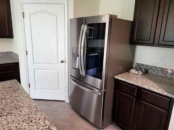 На продажу: $504,900 (5 спален, 3 ванн, 2807 Квадратных фут)