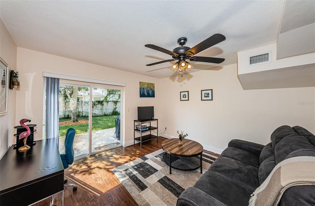 出租: $3,100 (3 贝兹, 2 浴室, 1732 平方英尺)