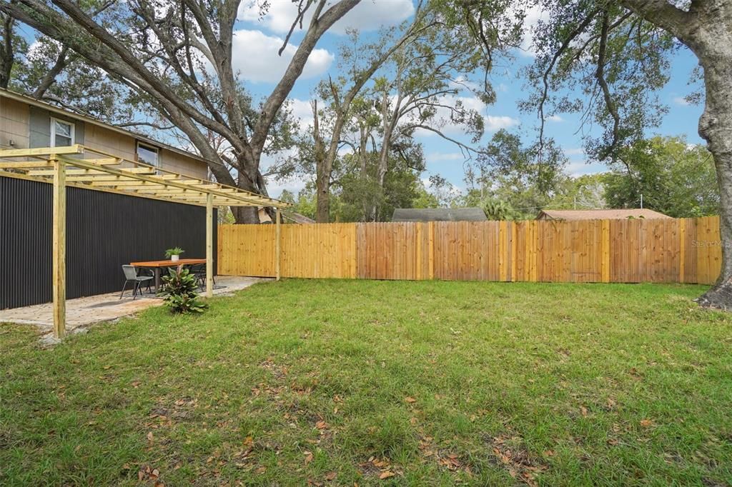 En Venta: $375,000 (4 camas, 2 baños, 1369 Pies cuadrados)