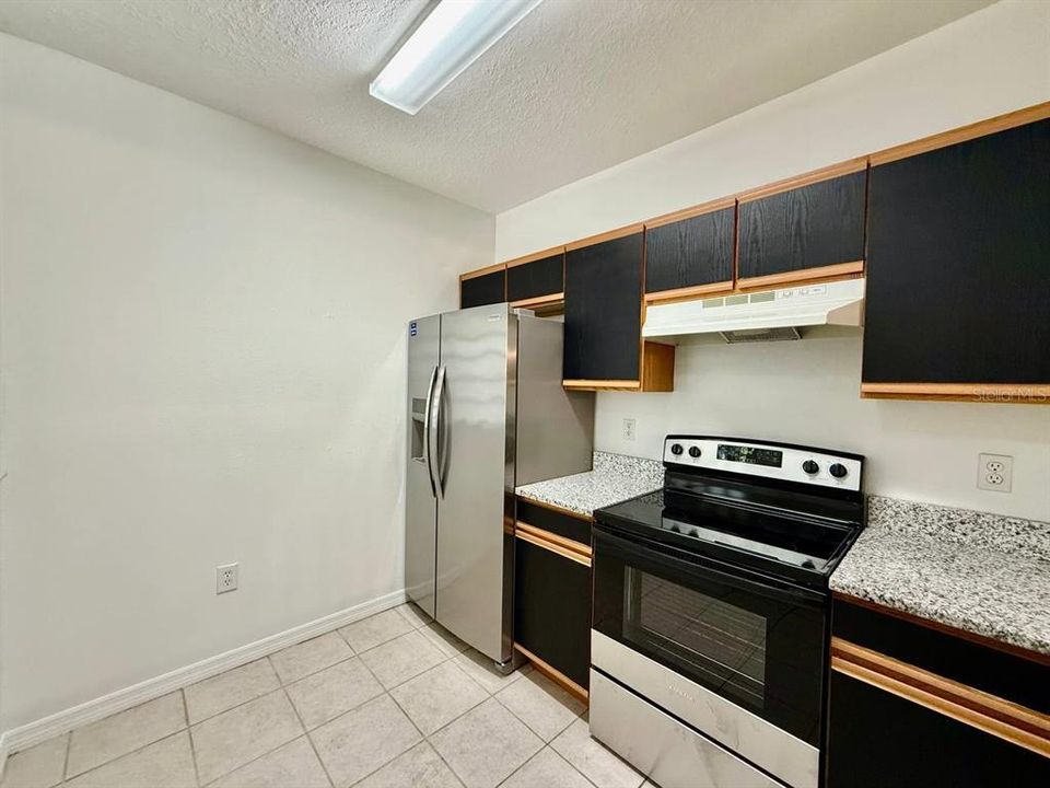 For Rent: $1,700 (3 beds, 2 baths, 1151 Square Feet)