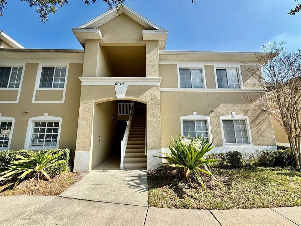 For Rent: $1,700 (3 beds, 2 baths, 1151 Square Feet)