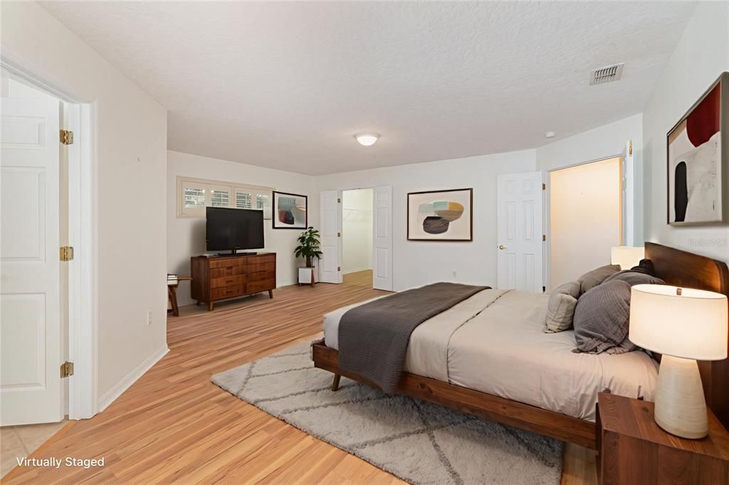 На продажу: $700,000 (5 спален, 3 ванн, 3381 Квадратных фут)