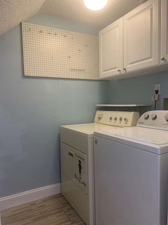 В аренду: $2,290 (3 спален, 2 ванн, 1275 Квадратных фут)