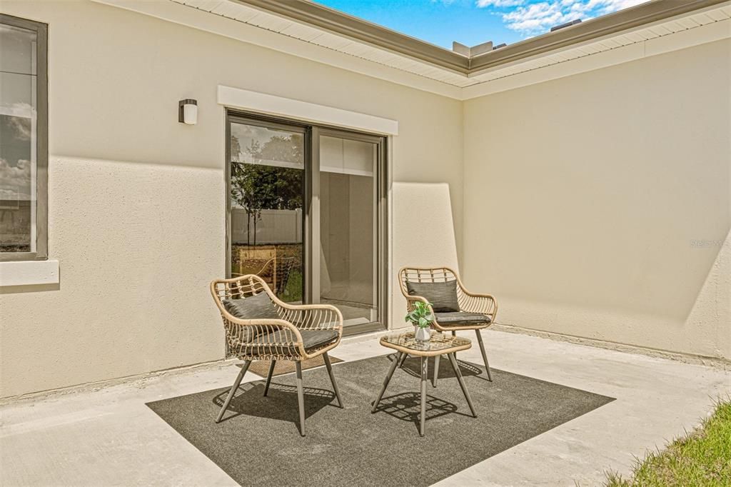 For Sale: $369,900 (4 beds, 2 baths, 1998 Square Feet)