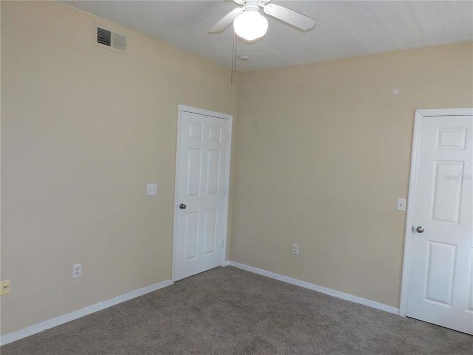 For Sale: $189,000 (3 beds, 2 baths, 1260 Square Feet)