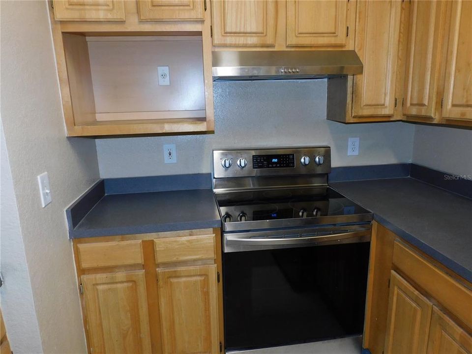 For Sale: $189,000 (3 beds, 2 baths, 1260 Square Feet)