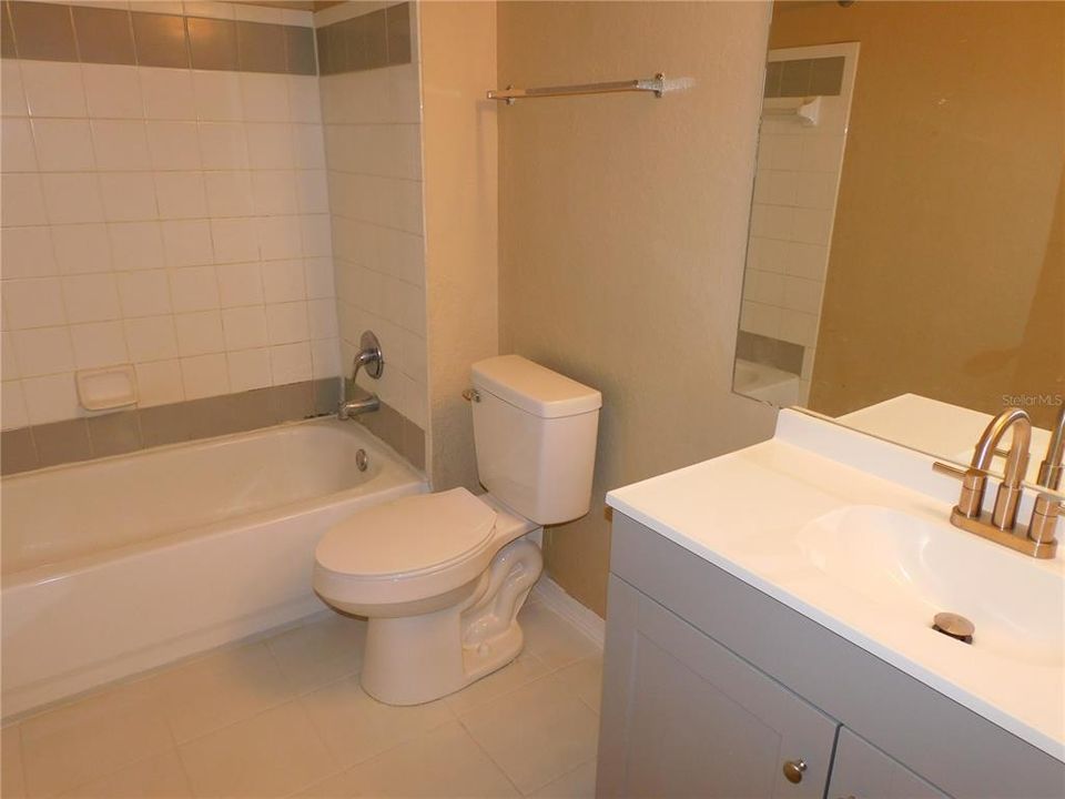 For Sale: $189,000 (3 beds, 2 baths, 1260 Square Feet)