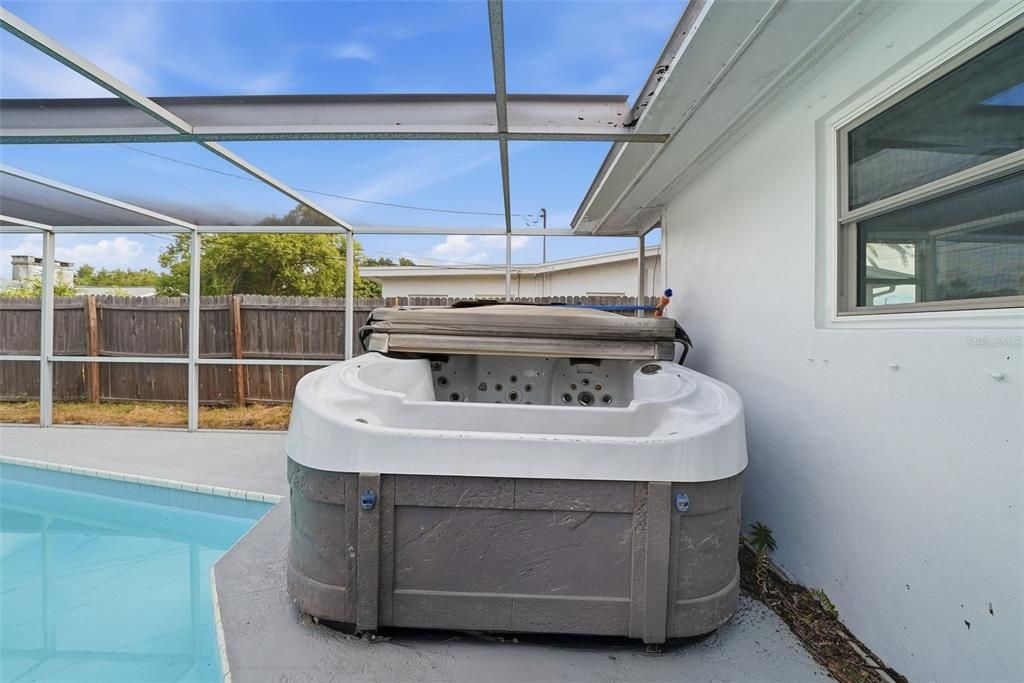 En Venta: $350,000 (2 camas, 1 baños, 1001 Pies cuadrados)