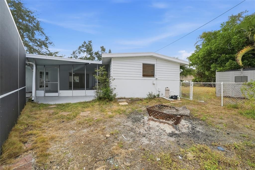 En Venta: $350,000 (2 camas, 1 baños, 1001 Pies cuadrados)