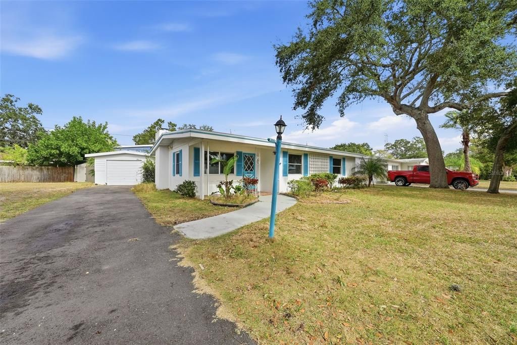 En Venta: $350,000 (2 camas, 1 baños, 1001 Pies cuadrados)