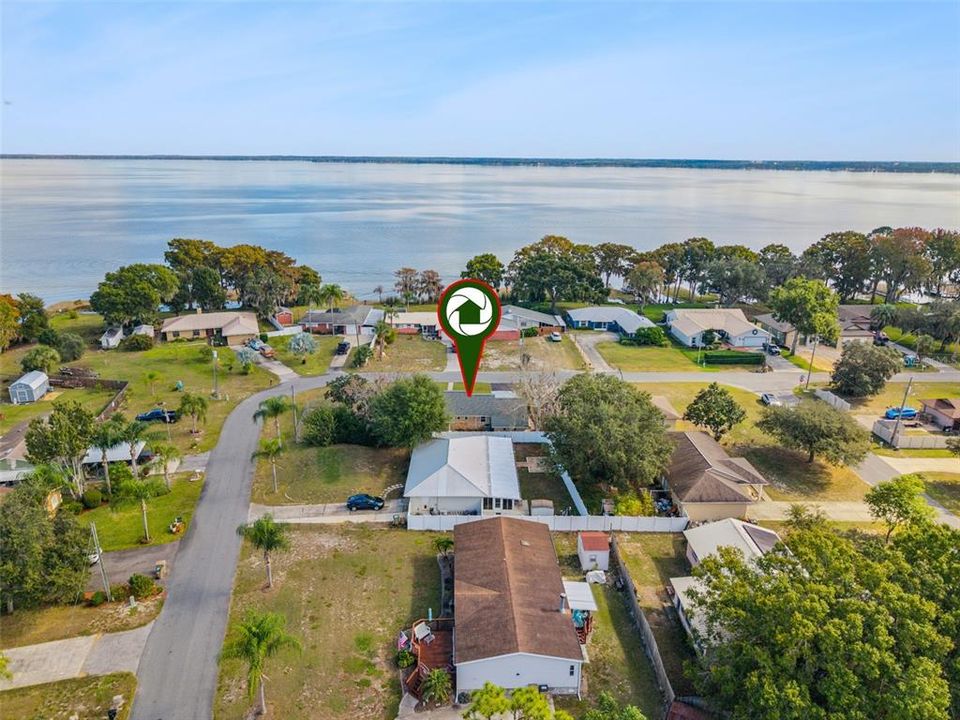 待售: $300,000 (3 贝兹, 2 浴室, 1611 平方英尺)