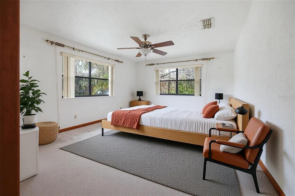 For Sale: $445,000 (2 beds, 2 baths, 1802 Square Feet)