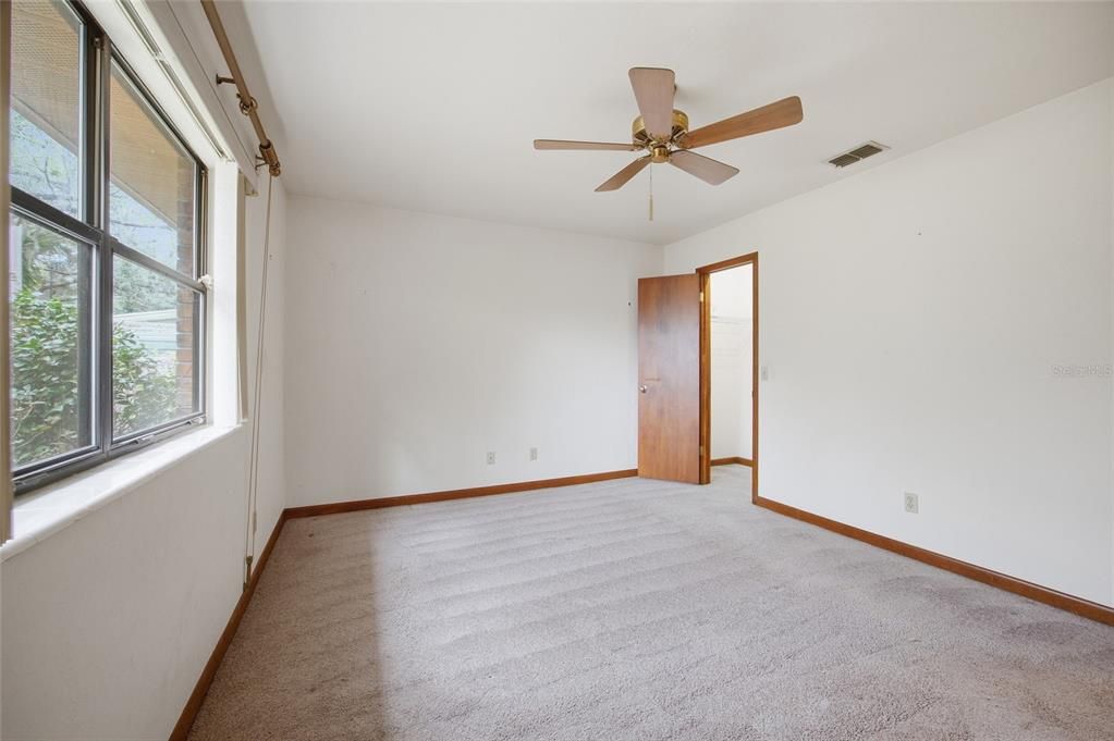 For Sale: $445,000 (2 beds, 2 baths, 1802 Square Feet)