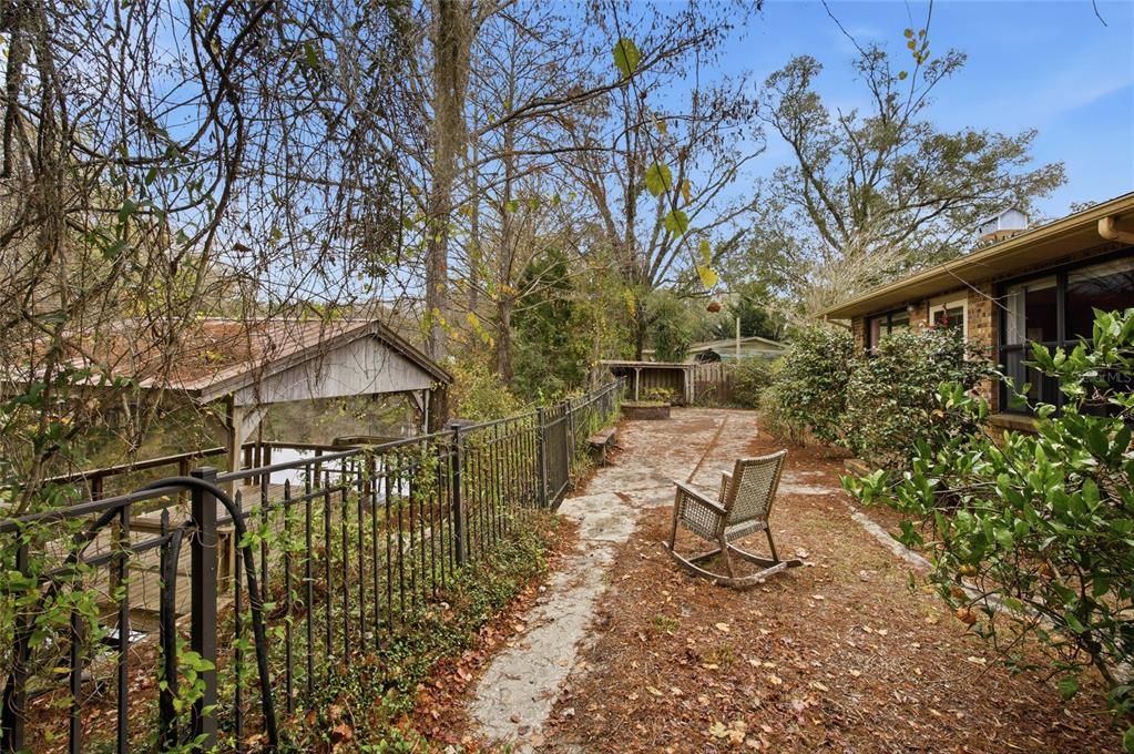 For Sale: $445,000 (2 beds, 2 baths, 1802 Square Feet)