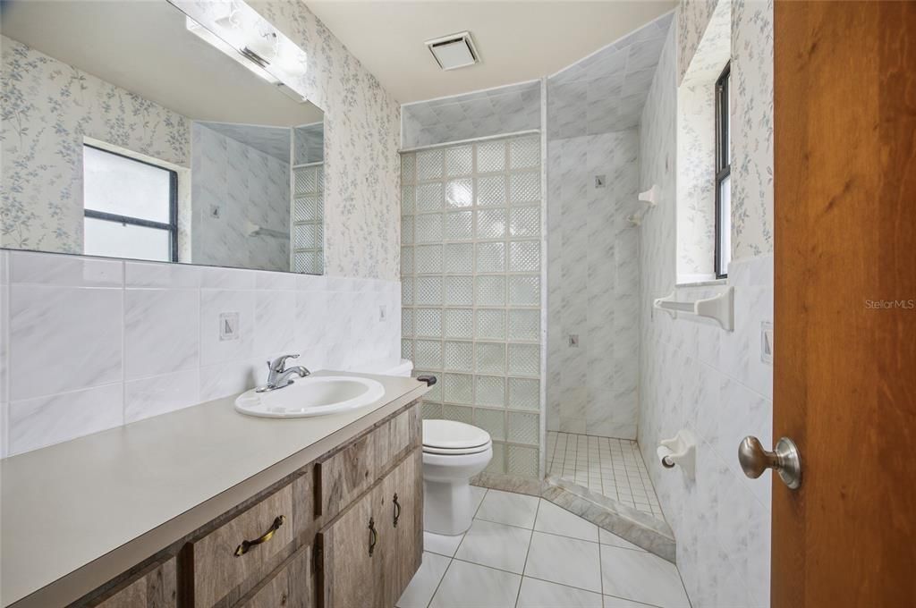 For Sale: $445,000 (2 beds, 2 baths, 1802 Square Feet)