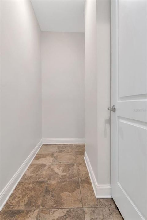 En Venta: $849,000 (3 camas, 3 baños, 2527 Pies cuadrados)