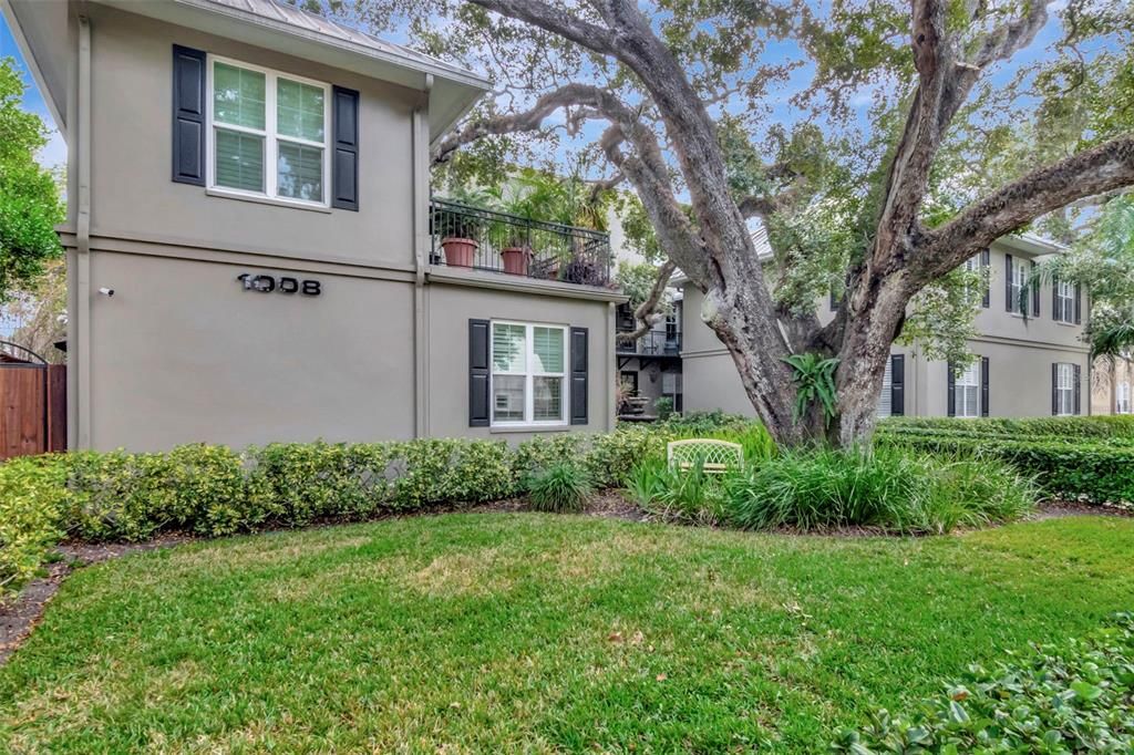 En Venta: $849,000 (3 camas, 3 baños, 2527 Pies cuadrados)