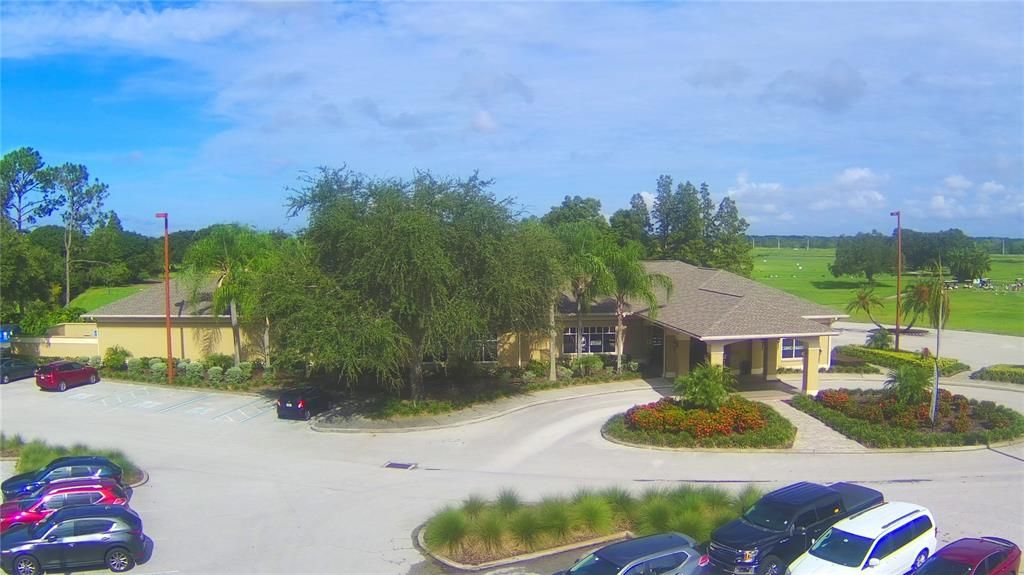 For Sale: $299,999 (2 beds, 2 baths, 1293 Square Feet)