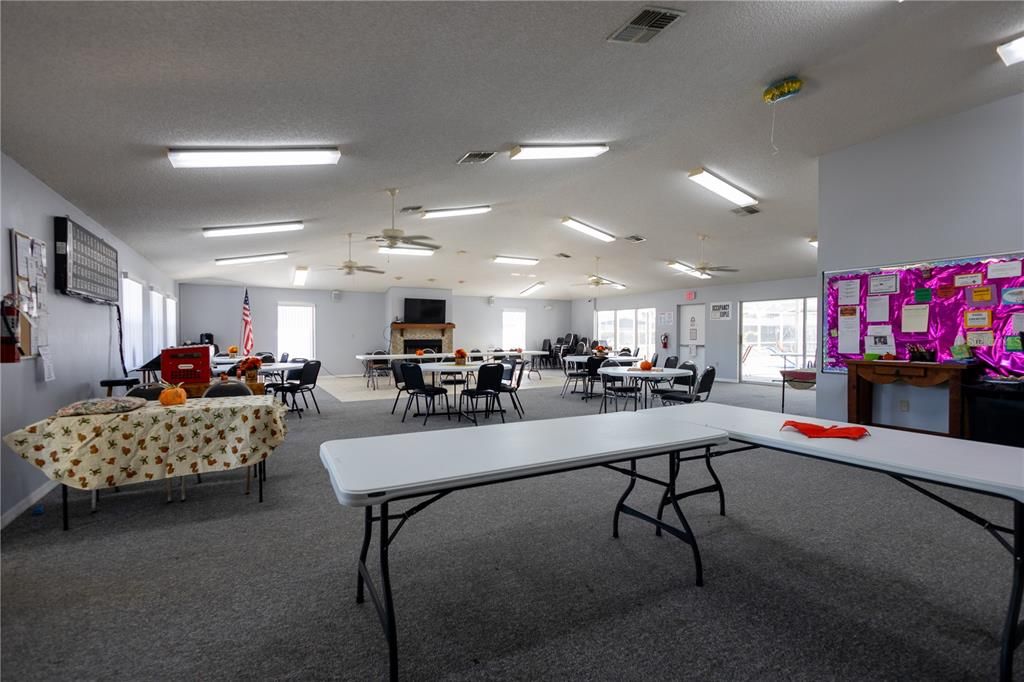 На продажу: $40,000 (0.35 acres)