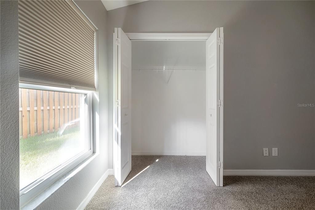 出租: $3,100 (3 贝兹, 2 浴室, 1549 平方英尺)