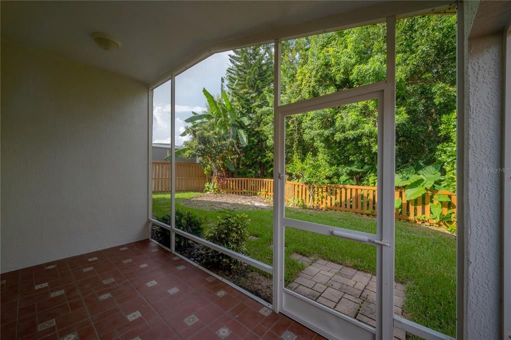 出租: $3,100 (3 贝兹, 2 浴室, 1549 平方英尺)