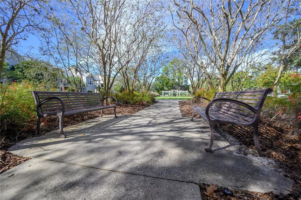 出租: $3,100 (3 贝兹, 2 浴室, 1549 平方英尺)