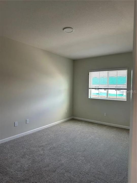 出租: $2,400 (3 贝兹, 2 浴室, 1687 平方英尺)