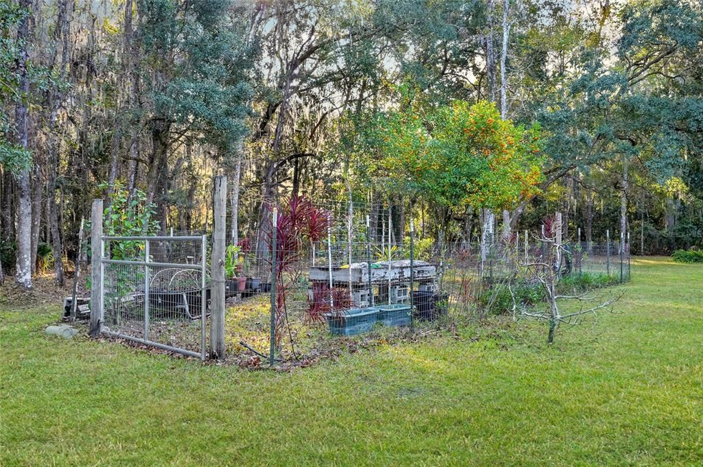 На продажу: $875,000 (2 спален, 2 ванн, 1915 Квадратных фут)