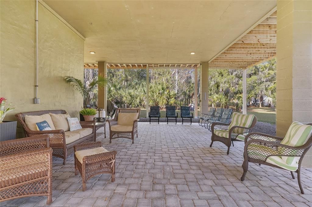 На продажу: $875,000 (2 спален, 2 ванн, 1915 Квадратных фут)