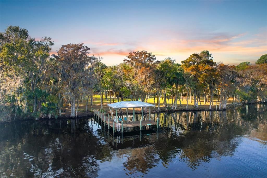 На продажу: $875,000 (2 спален, 2 ванн, 1915 Квадратных фут)