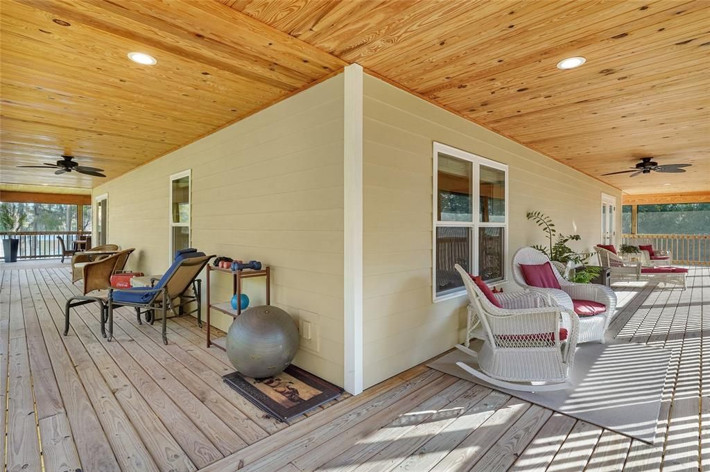 На продажу: $875,000 (2 спален, 2 ванн, 1915 Квадратных фут)