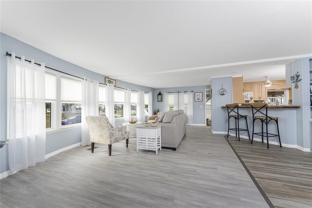 En Venta: $226,000 (2 camas, 2 baños, 1440 Pies cuadrados)