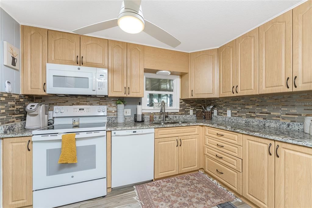 En Venta: $226,000 (2 camas, 2 baños, 1440 Pies cuadrados)