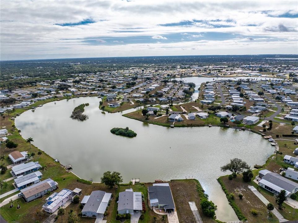 En Venta: $226,000 (2 camas, 2 baños, 1440 Pies cuadrados)