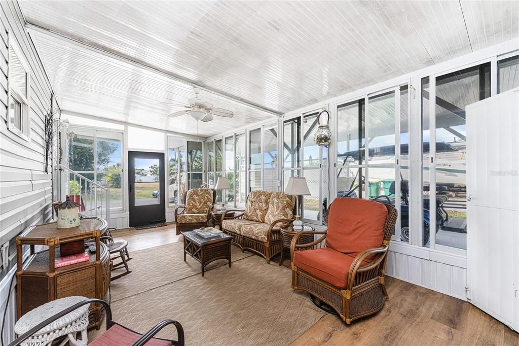 En Venta: $226,000 (2 camas, 2 baños, 1440 Pies cuadrados)