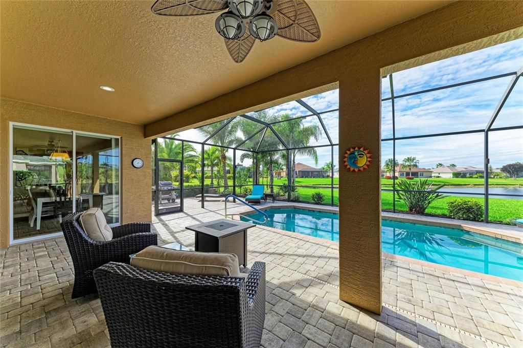 En Venta: $625,000 (3 camas, 2 baños, 1904 Pies cuadrados)