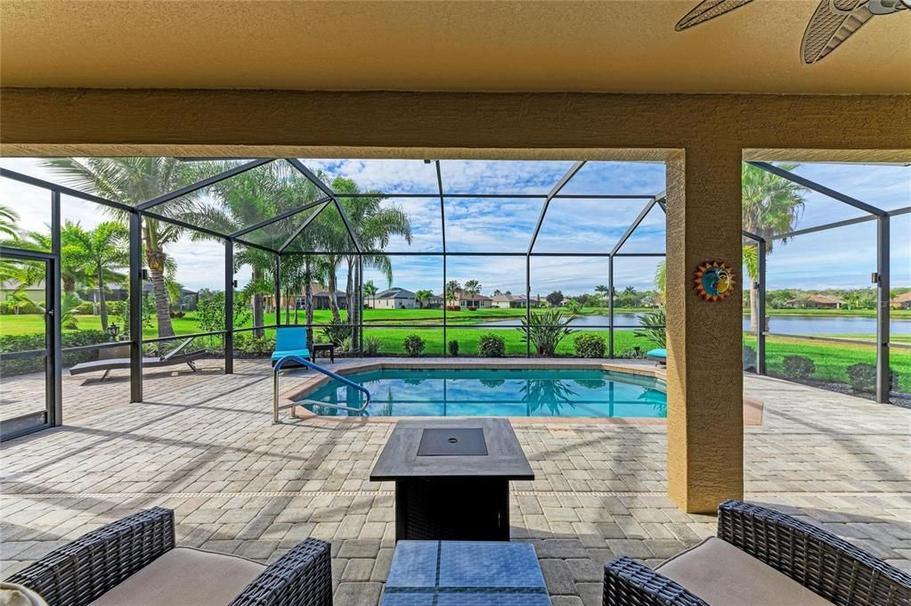 En Venta: $625,000 (3 camas, 2 baños, 1904 Pies cuadrados)