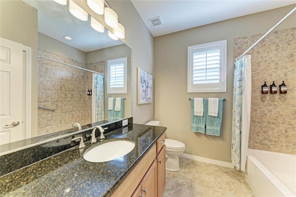 En Venta: $625,000 (3 camas, 2 baños, 1904 Pies cuadrados)