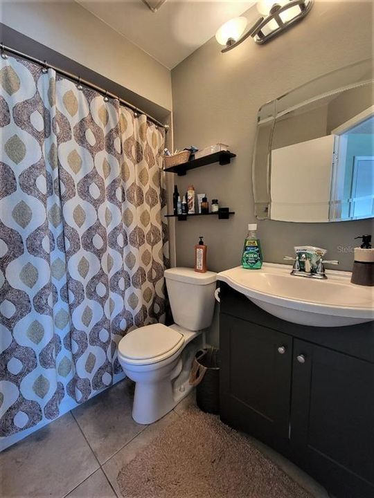 For Rent: $2,100 (2 beds, 2 baths, 1110 Square Feet)