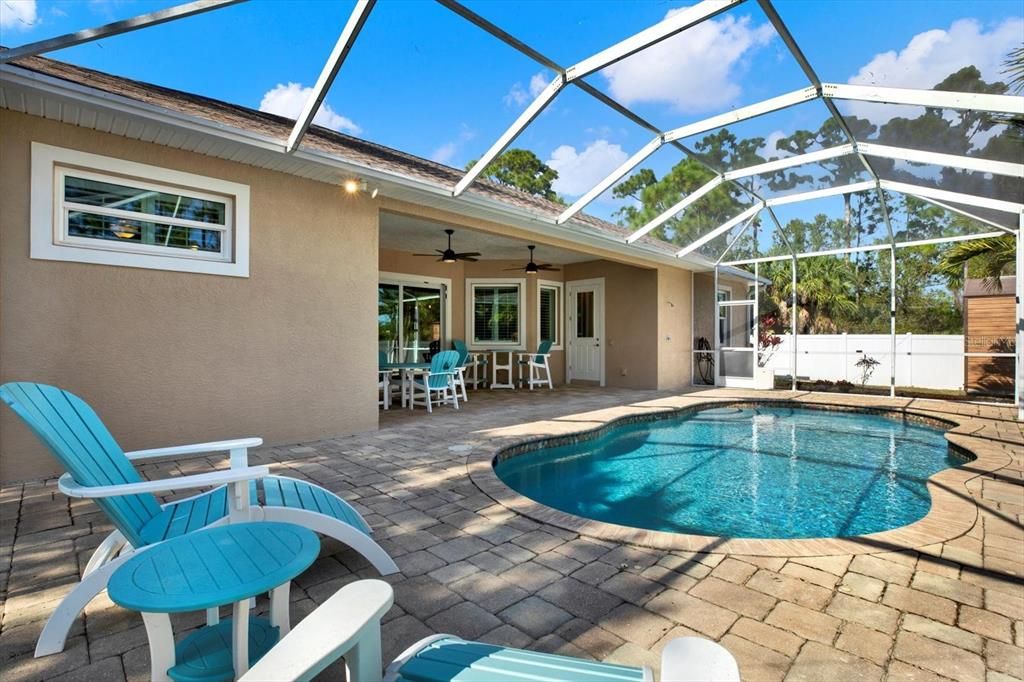 待售: $418,000 (3 贝兹, 2 浴室, 1924 平方英尺)