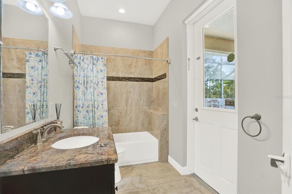 待售: $418,000 (3 贝兹, 2 浴室, 1924 平方英尺)