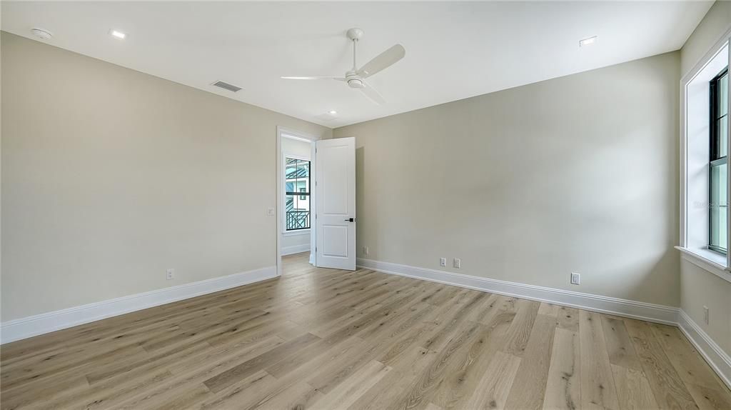 На продажу: $4,195,000 (4 спален, 4 ванн, 5238 Квадратных фут)